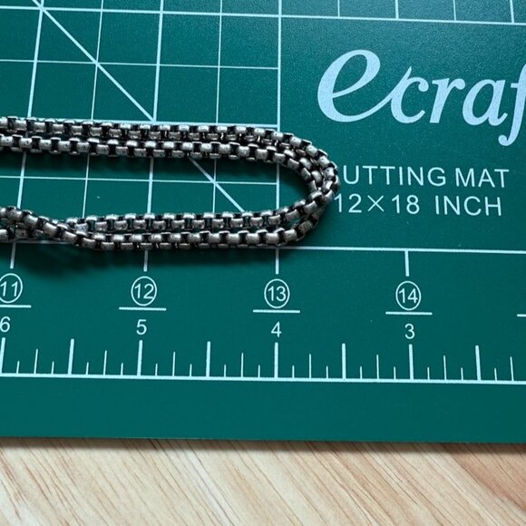 Stella & Dot Art Deco Necklace Amulet Amber Smoky Crystals Silver Tone Adjustabl - Picture 7 of 10